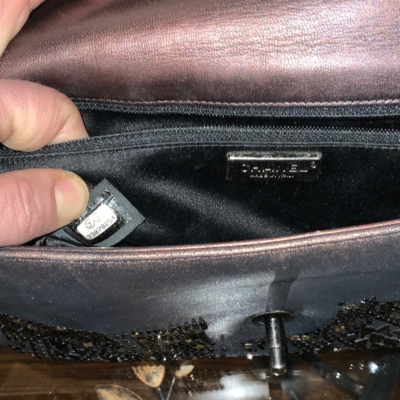 Chanel handbag - Picture 10 of 15